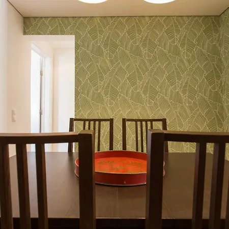 Manuel Bernardes Apartment