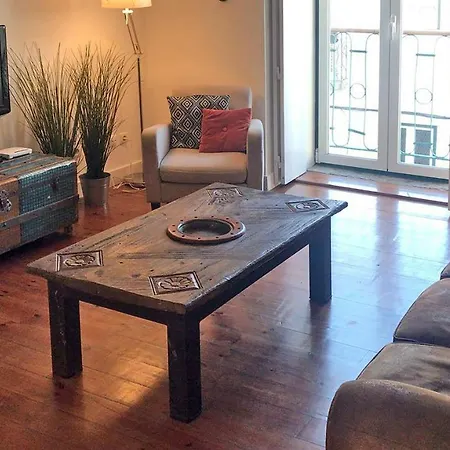 Apartment Manuel Bernardes Lisbon